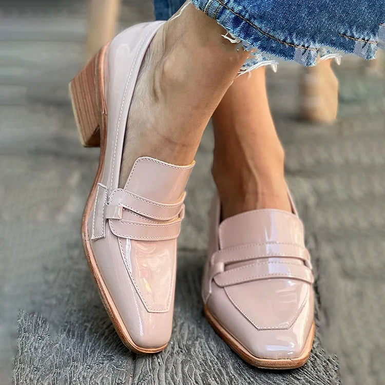MOCASSINS BRILLANTS AVEC TALON LARGE