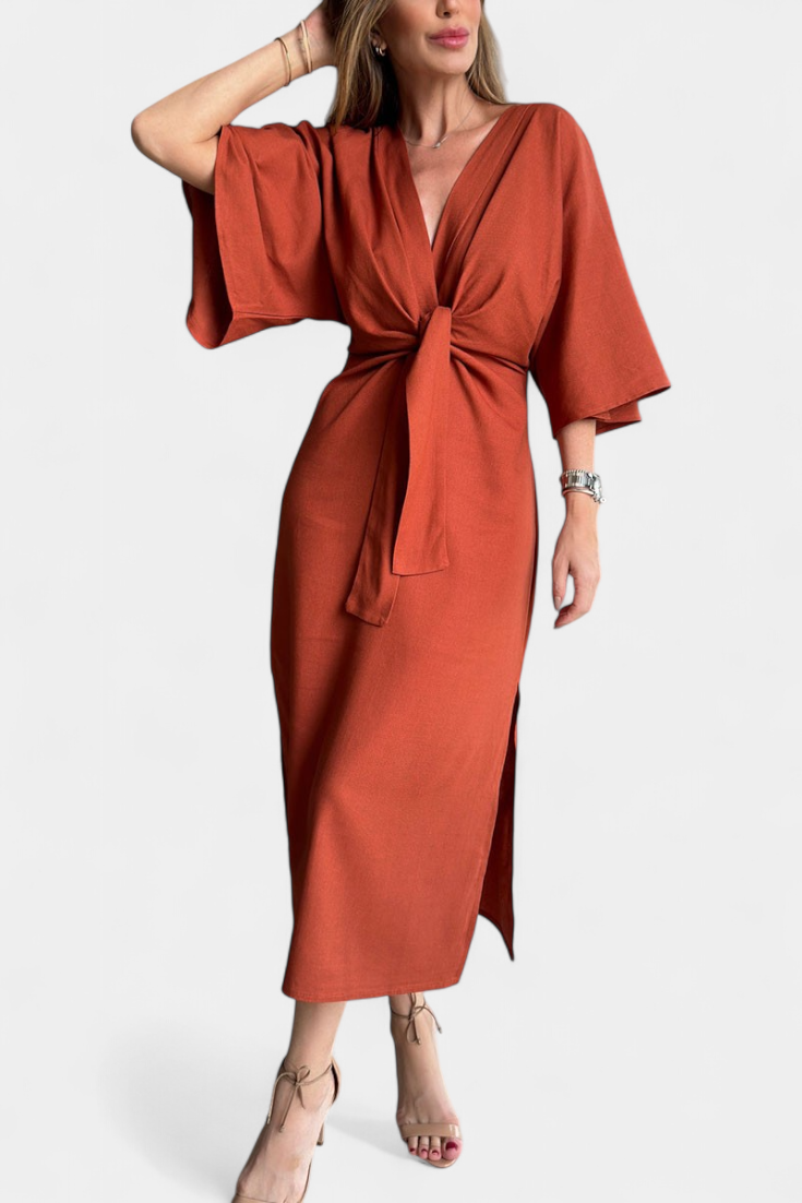 Robe décontractée Ainhoa avec nœud avant et décolleté en V
