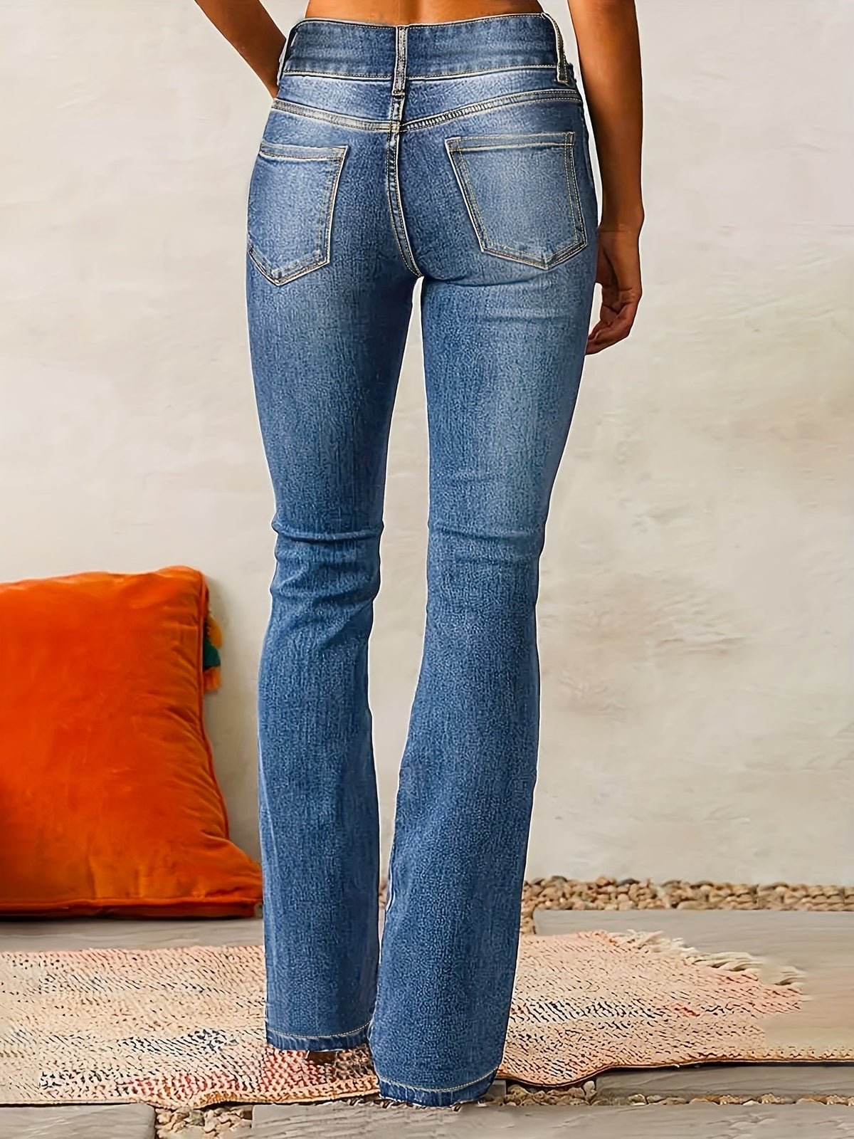 DIANE – JEANS ÉVASÉS CLASSIQUES