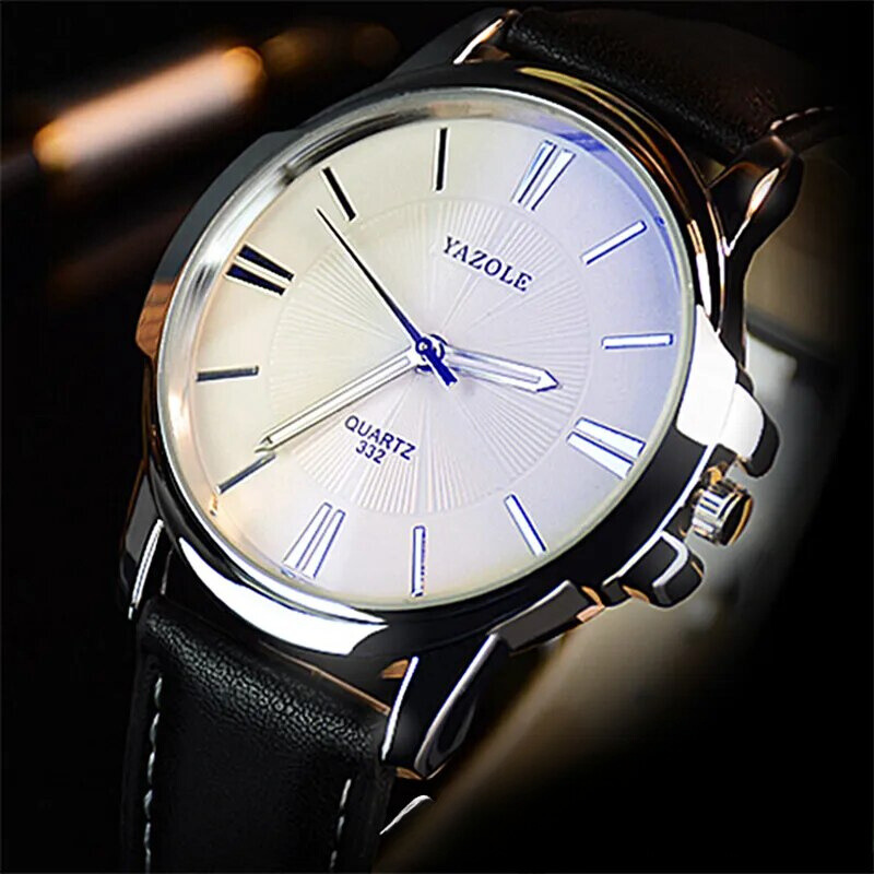 Montre en cuir avec verre bleu luxueux™ - Olsen & Olsen