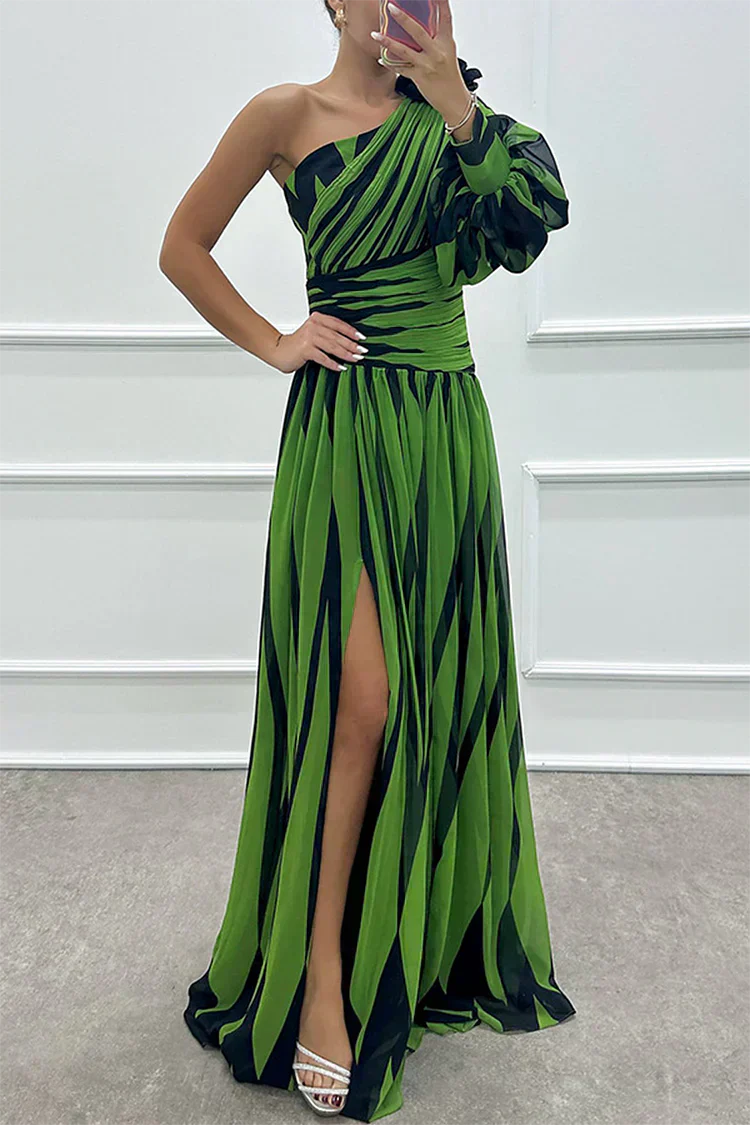 Shiloh - Robe Maxi Élégante Rayée à Une Épaule