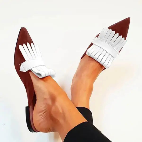 DÉCOLLETÉ AVEC TALON OUVERT À L'ARRIÈRE