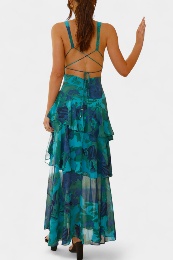 Robe du Dimanche en Georgette avec Décolleté en V et Couches Fluides
