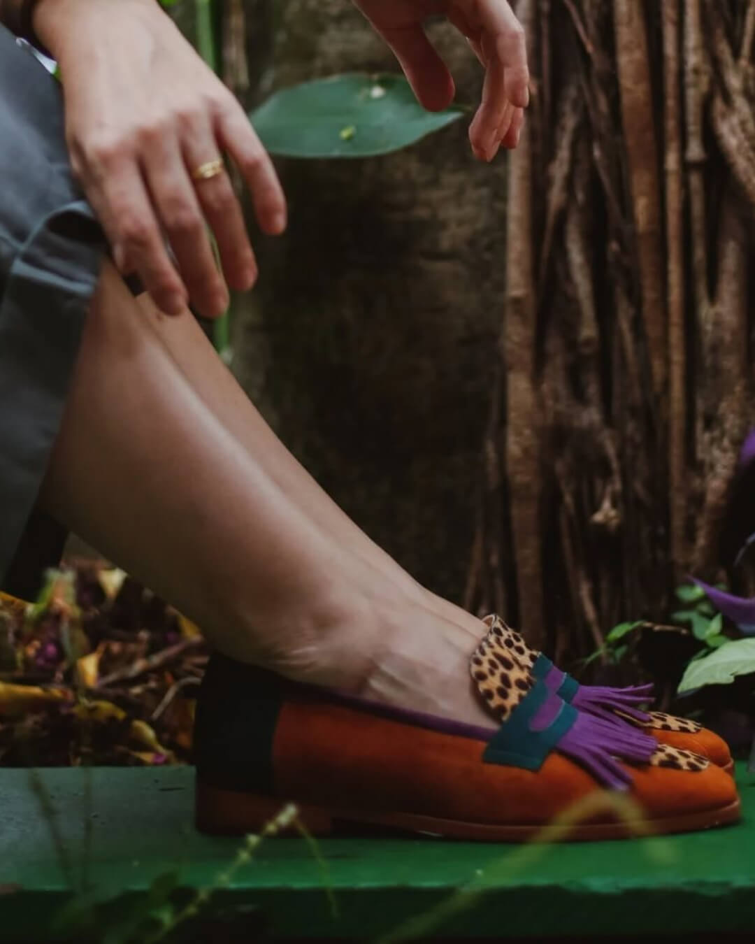 MOCASSIN AVEC FRANGES ET IMPRIMÉ ANIMAL