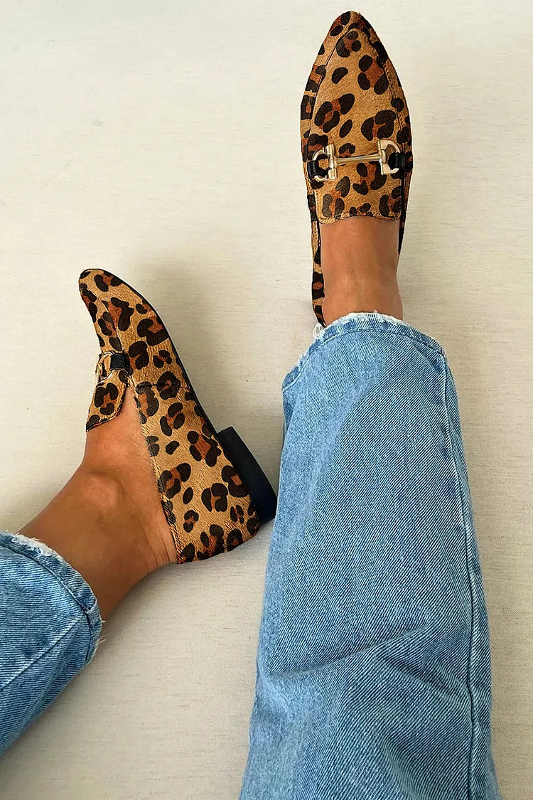 MOCASSINS AVEC DÉTAIL MÉTALLIQUE