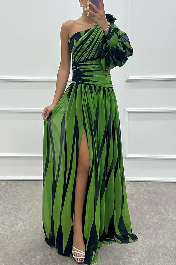 Shiloh - Robe Maxi Élégante Rayée à Une Épaule