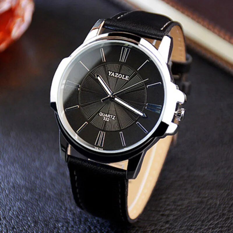 Montre en cuir avec verre bleu luxueux™ - Olsen & Olsen