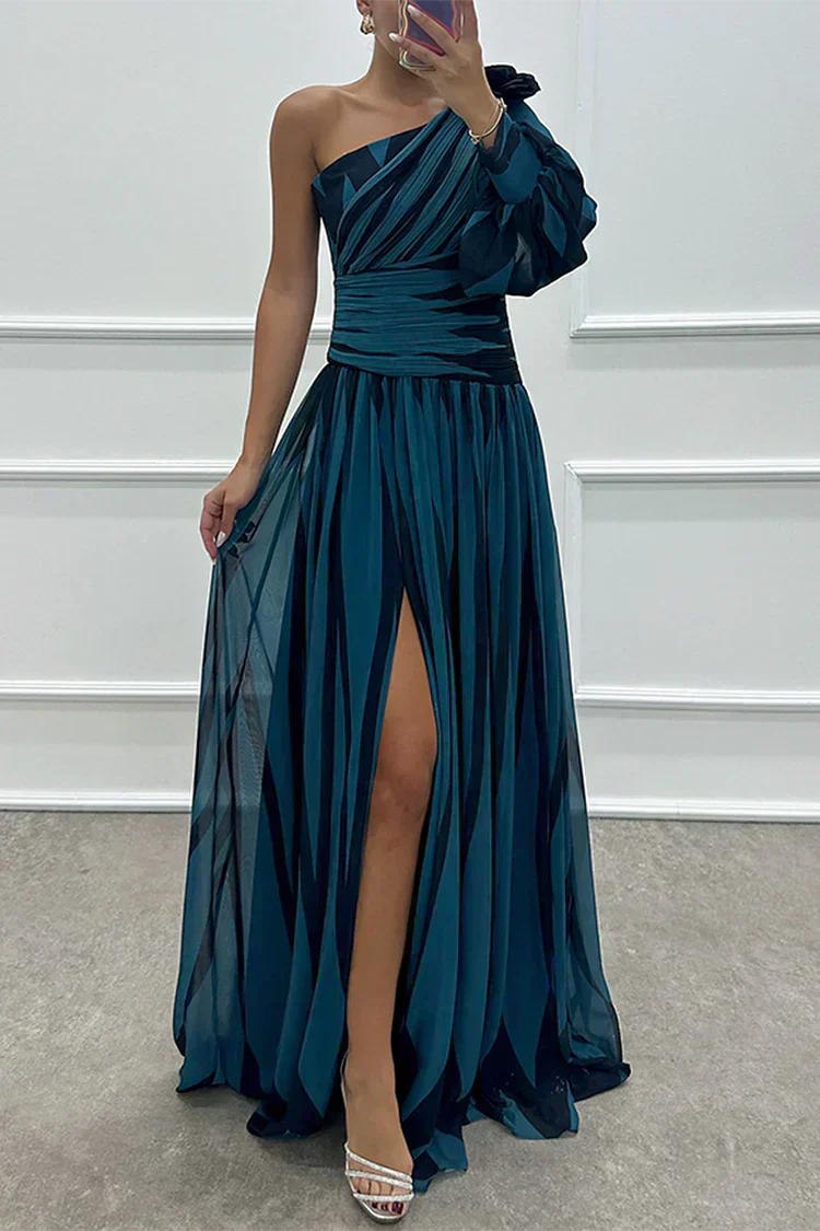 Shiloh - Robe Maxi Élégante Rayée à Une Épaule