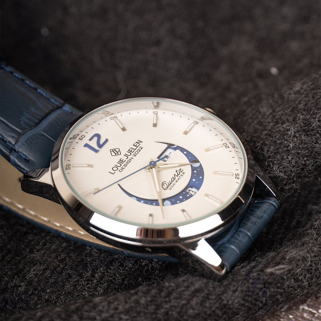 Montre Élegante Luminous Moon Phase™