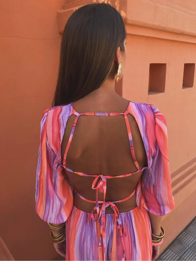 Paloma | Elegant Dress with Cut-Out