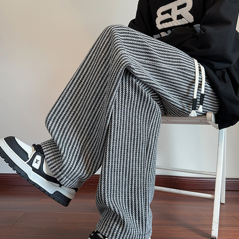 XAVIERA – PANTALONS DE SURVÊTEMENT RELAXÉS EN CHEVRON MODERNE