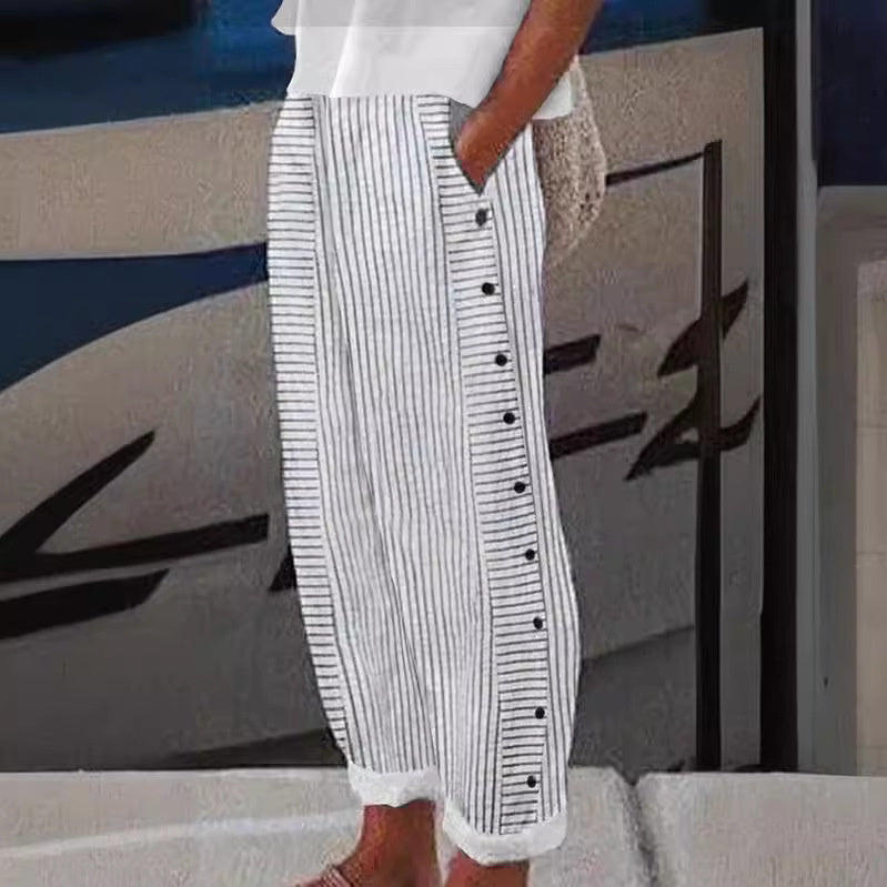 VIENNE – PANTALONS AVEC ACCENTS DE BOUTONS RAYÉS