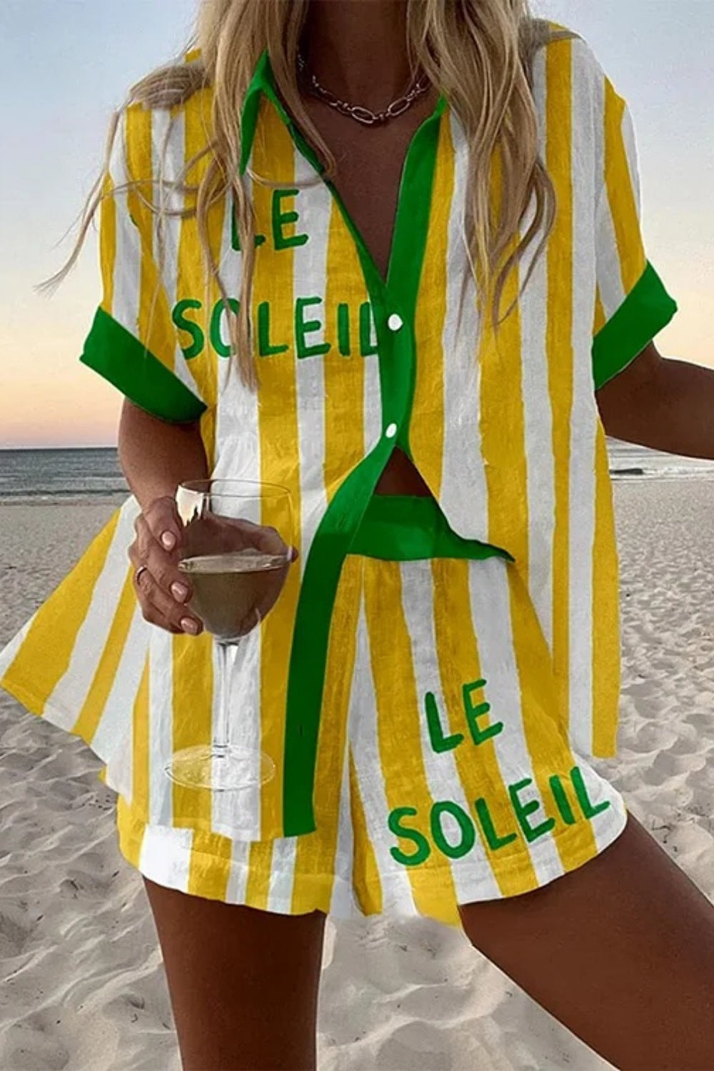 Halora™ | Short Linen Set with Yellow Stripes