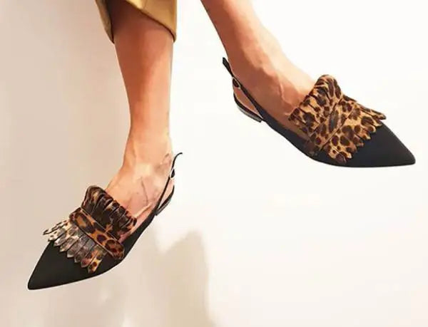 DÉCOLLETÉ AVEC TALON OUVERT À L'ARRIÈRE