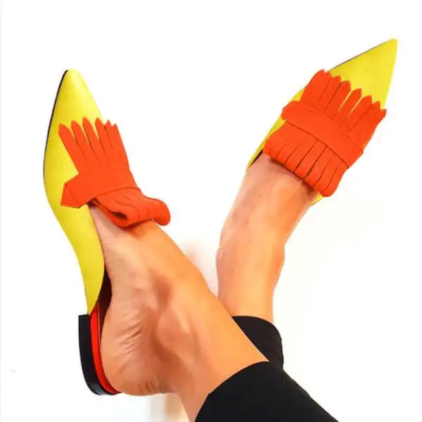 DÉCOLLETÉ AVEC TALON OUVERT À L'ARRIÈRE