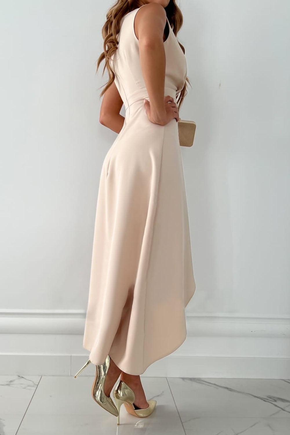 Mandy - Robe Midi Croisée avec Décolleté en V