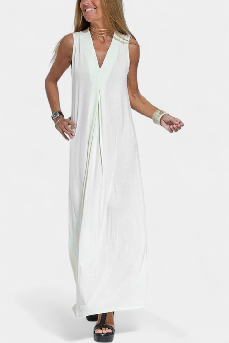 Felisa Sleeveless Maxi Dress in Solid Color and Elegant Silhouette