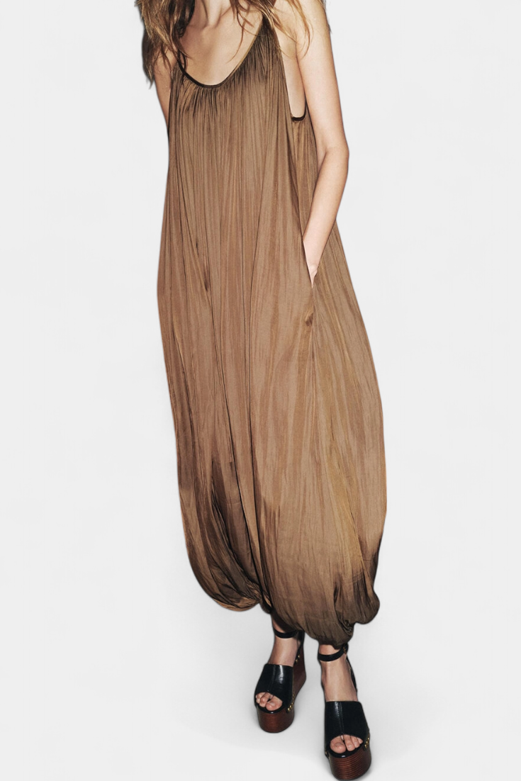 Lucy | Pleated Jumpsuit with Relaxed Silhouette
