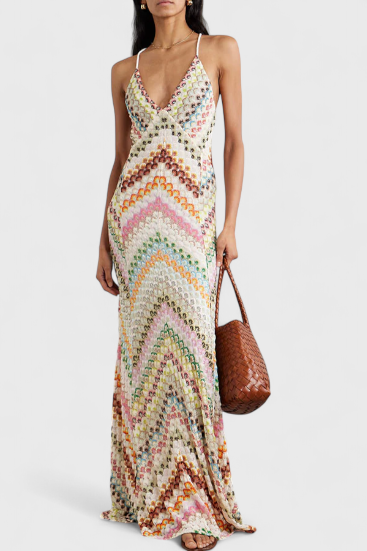 Long Agustina Dress in Lace with V-Neck and Zigzag Pattern